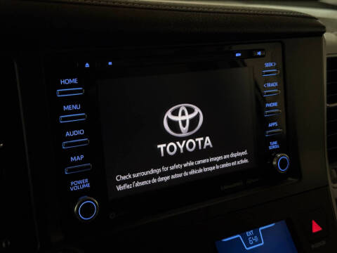 2020 Toyota Sienna XLE Premium 8-Passenger