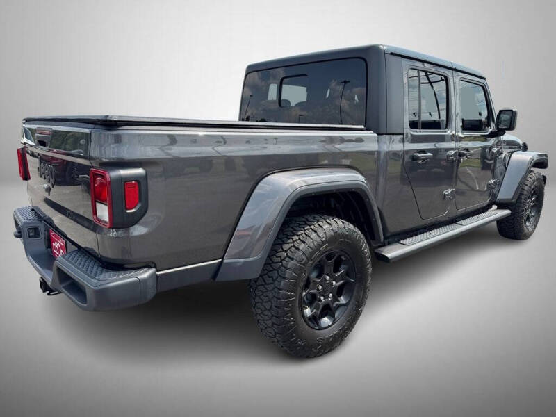 2023 Jeep Gladiator Willys