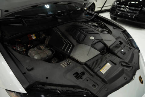 2022 Lamborghini Urus