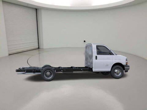 2026 Chevrolet Express 4500