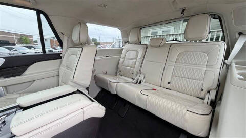 2018 Lincoln Navigator Black Label