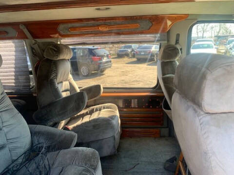 1999 Ford E-Series E-150