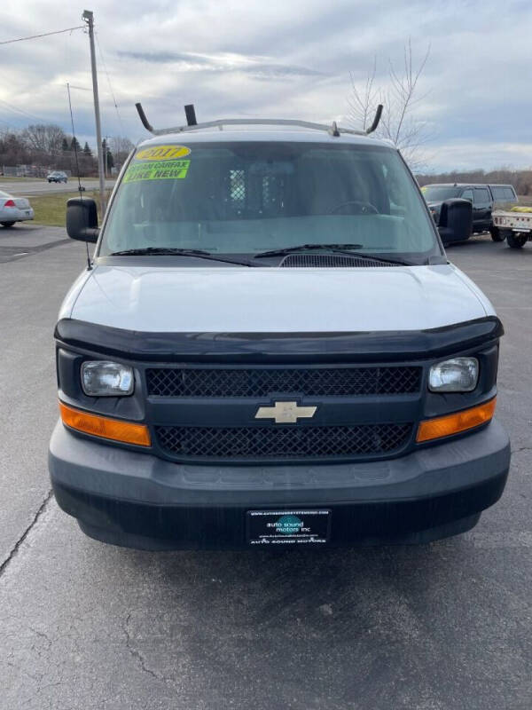 Used 2017 Chevrolet Express Cargo Work Van with VIN 1GCWGAFF6H1340573 for sale in Brockport, NY