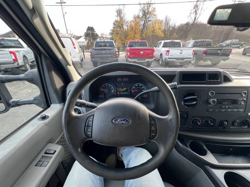 2014 Ford E-Series E-150