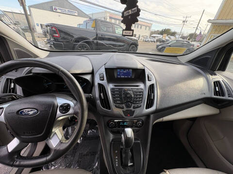 2016 Ford Transit Connect Titanium