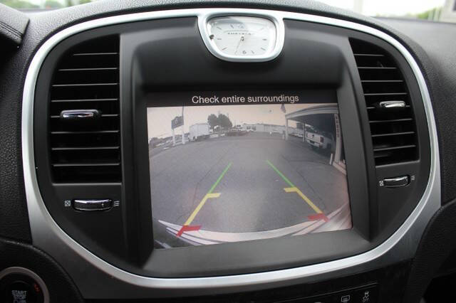2013 Chrysler 300 C