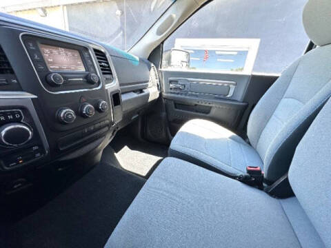 2022 RAM 1500 Classic SLT