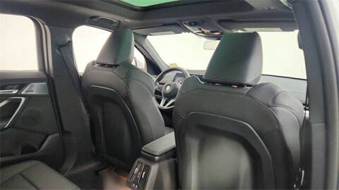 2025 BMW X2 xDrive28i