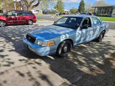 2006 Ford Crown Victoria for sale at Walters Autos in West Richland WA