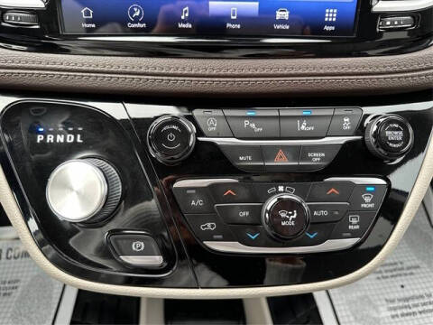 2021 Chrysler Pacifica Touring