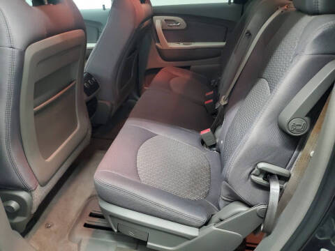 2011 Chevrolet Traverse LS