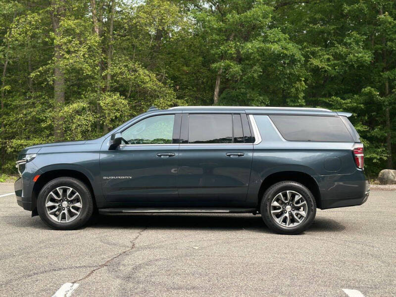 2021 Chevrolet Suburban LT