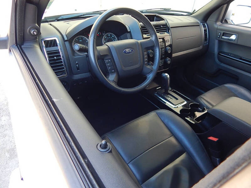 2011 Ford Escape Limited