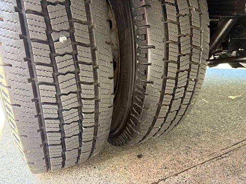 2004 Ford E-Series E-450 SD