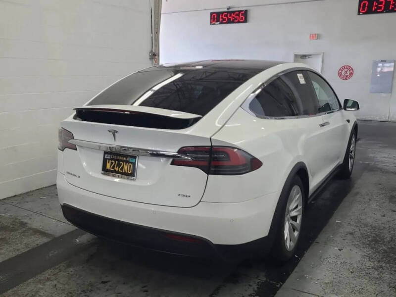 2018 Tesla Model X 75D