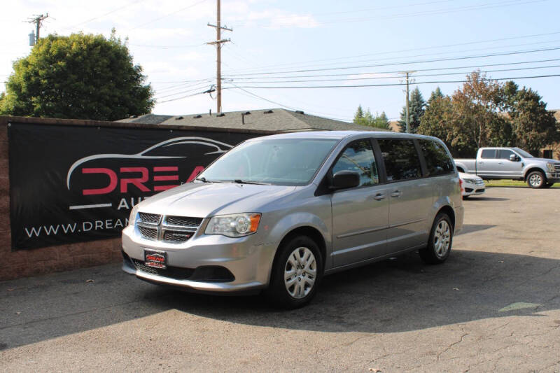 2016 Dodge Grand Caravan for sale at Dream Auto Group in Shelby Township MI