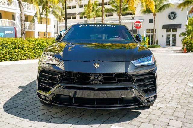 2022 Lamborghini Urus