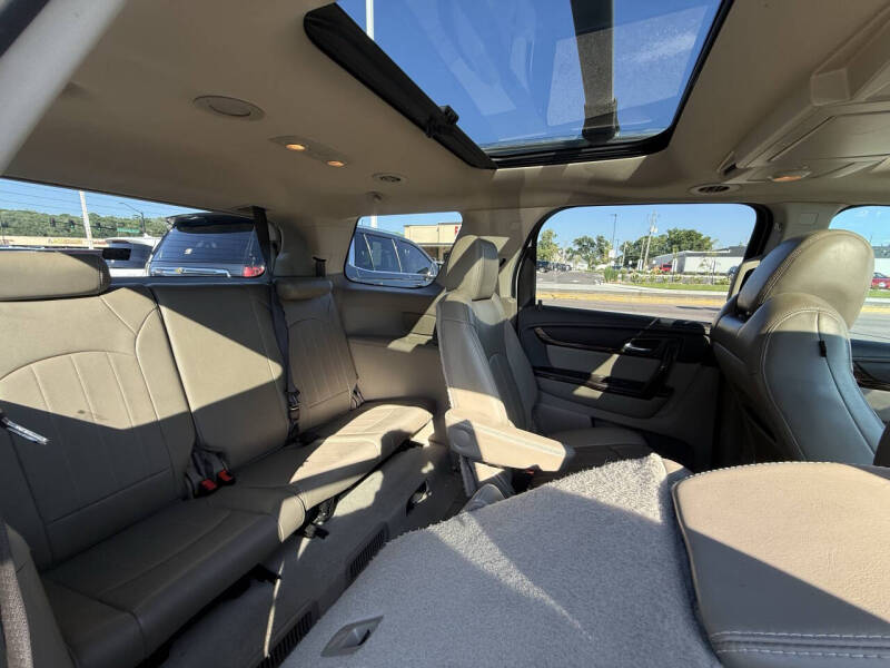2013 GMC Acadia Denali
