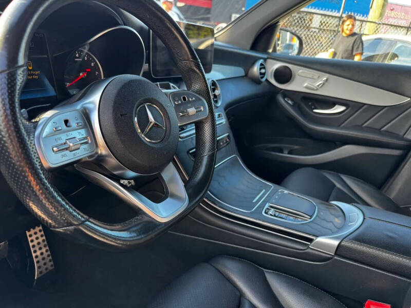 2022 Mercedes-Benz GLC GLC 300
