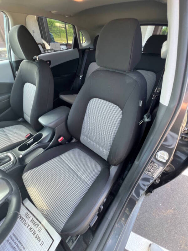 2021 Hyundai Kona SEL Plus