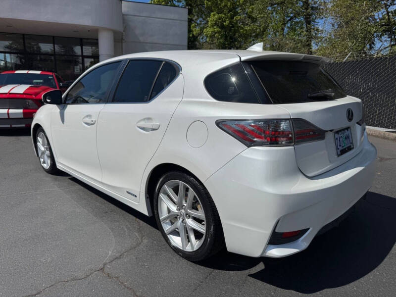 2017 Lexus CT 200h