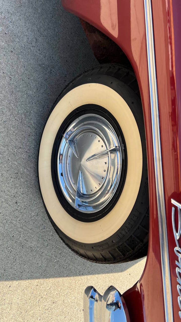 1960 Pontiac Bonneville 15