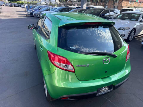 2013 Mazda MAZDA2 Touring