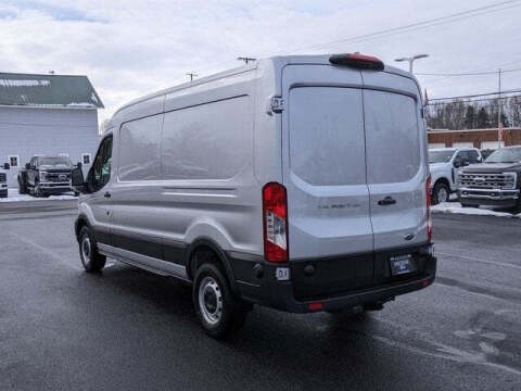 2024 Ford Transit 250