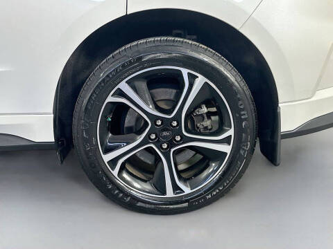 2022 Ford Edge ST