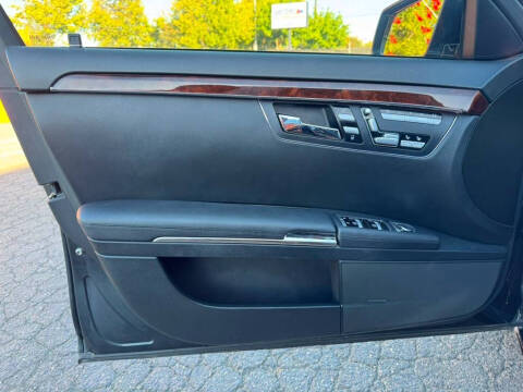 2012 Mercedes-Benz S-Class S 550 4MATIC