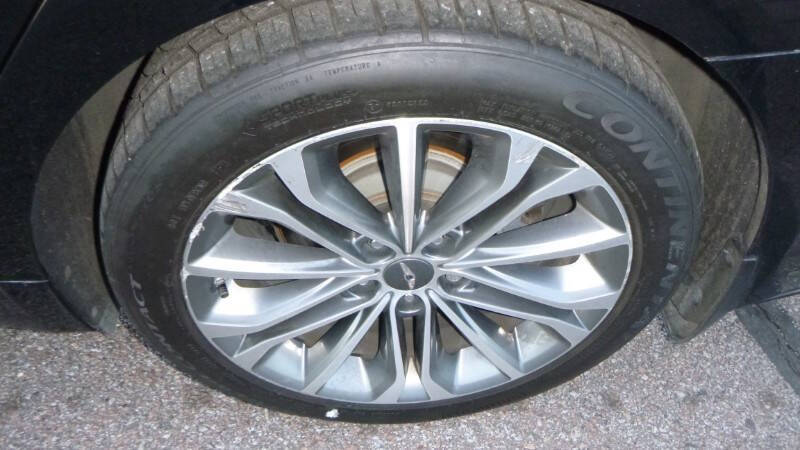 2015 Hyundai Genesis