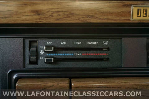 1991 Jeep Grand Wagoneer