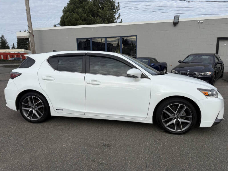 2015 Lexus CT 200h