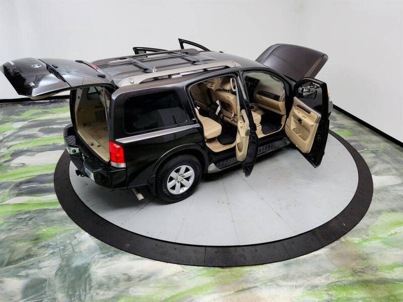 2012 Nissan Armada SV