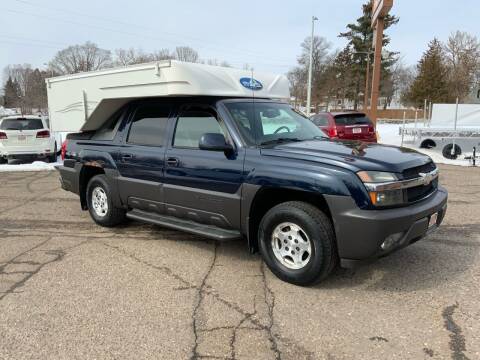 2004 Chevrolet Avalanche for sale at MOTORS N MORE in Brainerd MN