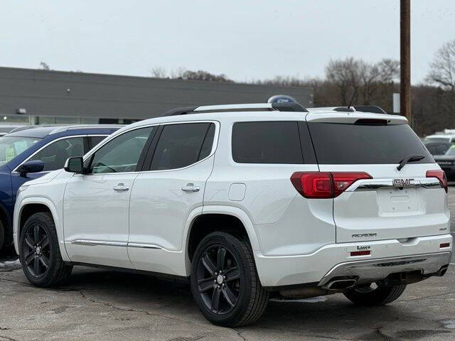 2017 GMC Acadia Denali