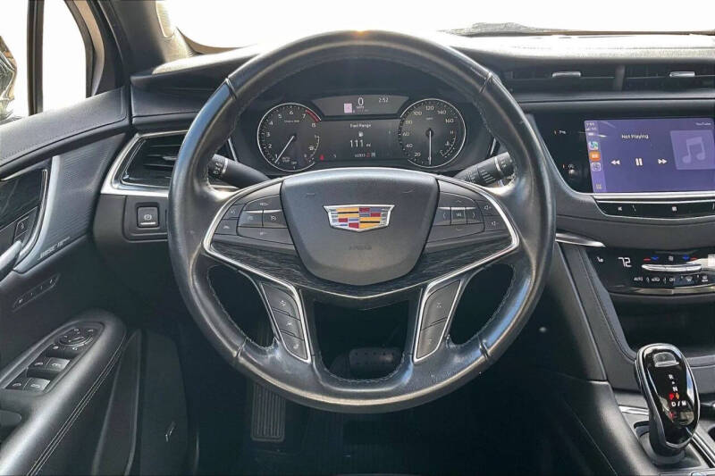 2021 Cadillac XT5 Premium Luxury