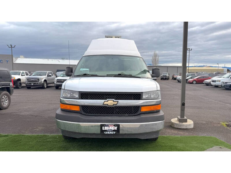 2017 Chevrolet Express 2500