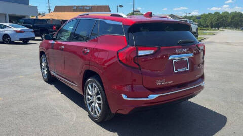 2023 GMC Terrain Denali