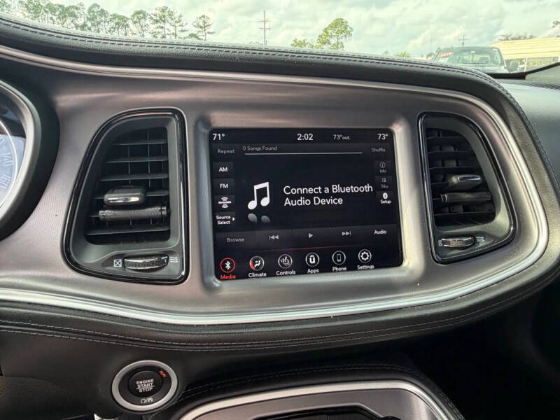 2020 Dodge Challenger SXT