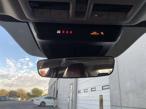 2025 Mazda Mazda3 Sedan 2.5 S Carbon Edition