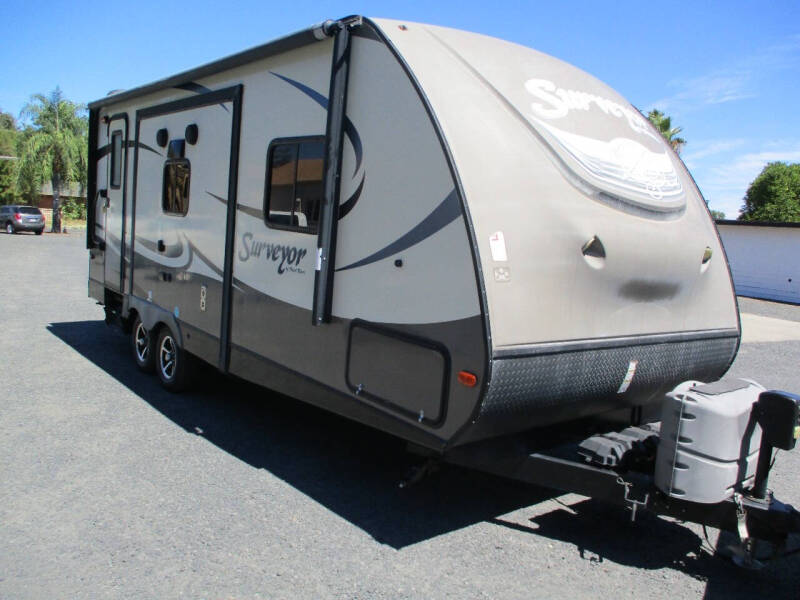 2016 Forest River Surveyor