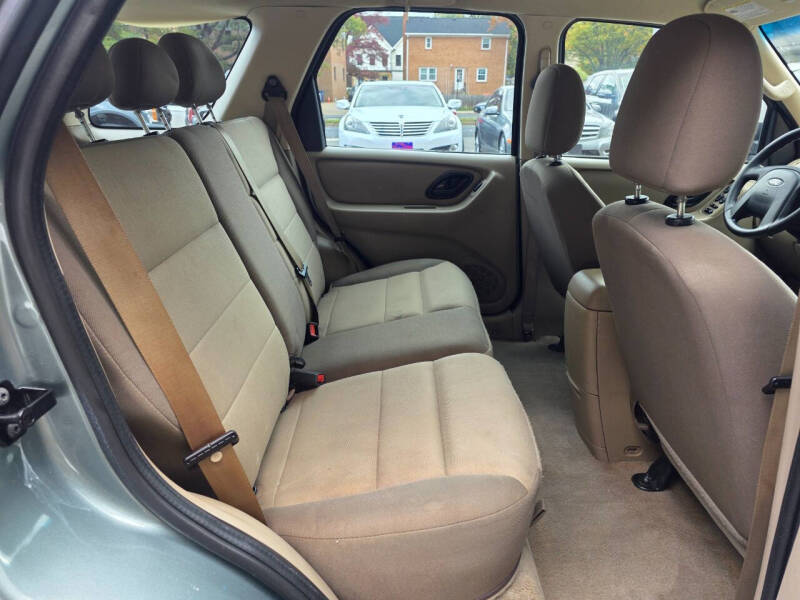 2006 Ford Escape XLS