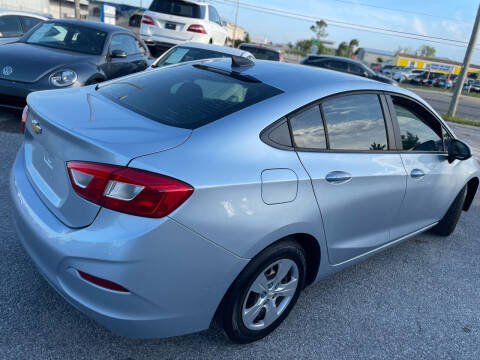 2017 Chevrolet Cruze LS Auto