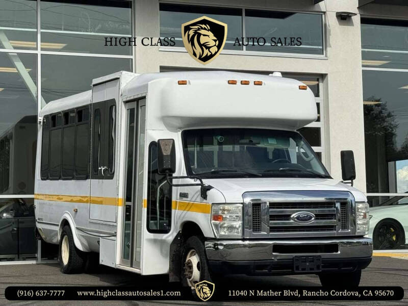 2011 Ford E-Series E-450 SD