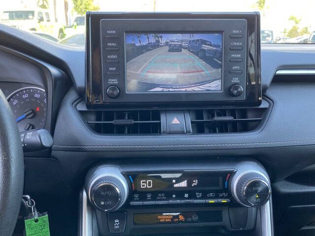 2019 Toyota RAV4 Hybrid LE