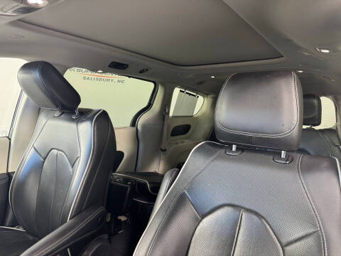 2024 Chrysler Pacifica Limited