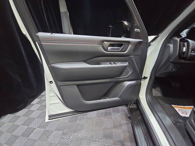 2025 Nissan Armada PRO-4X