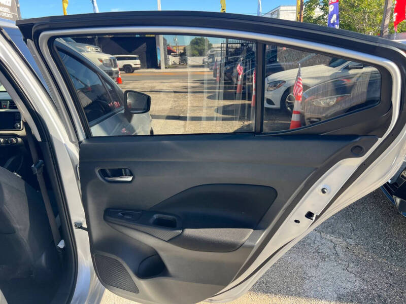 2021 Nissan Versa SV