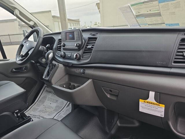 2025 Ford Transit